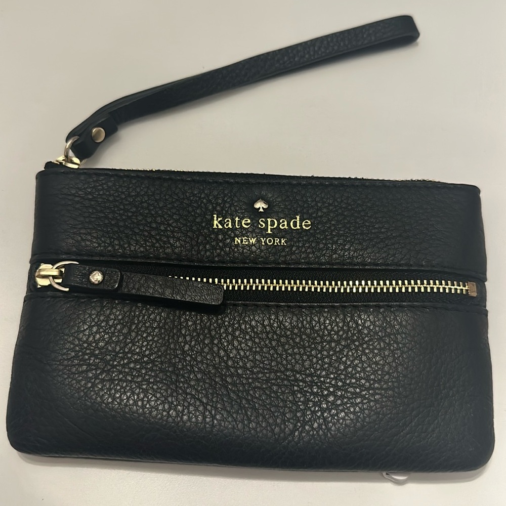 kate spade New York Black Leather Wristlet